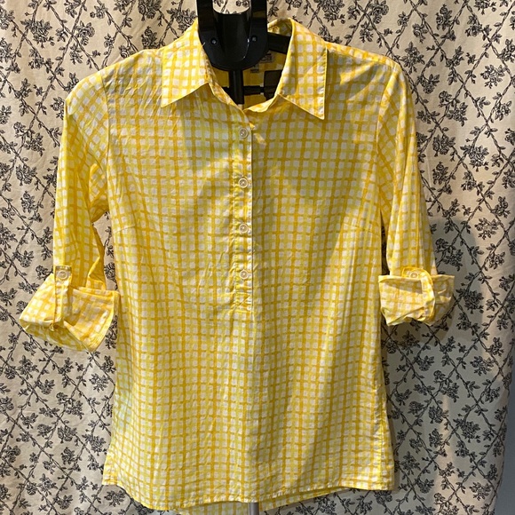 💯 % Cotton Classic Checkered Women's Button Down Shirt - Picture 3 of 7